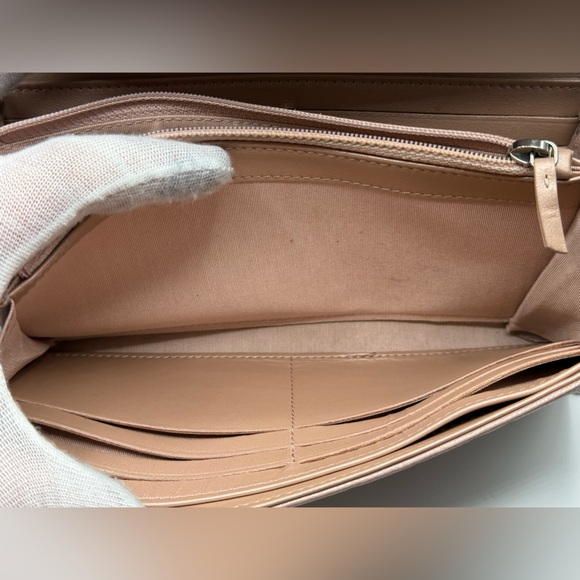 Authentic Chanel Camellia Leather Wallet on Unbranded Added Chain - Picture 9 of 13